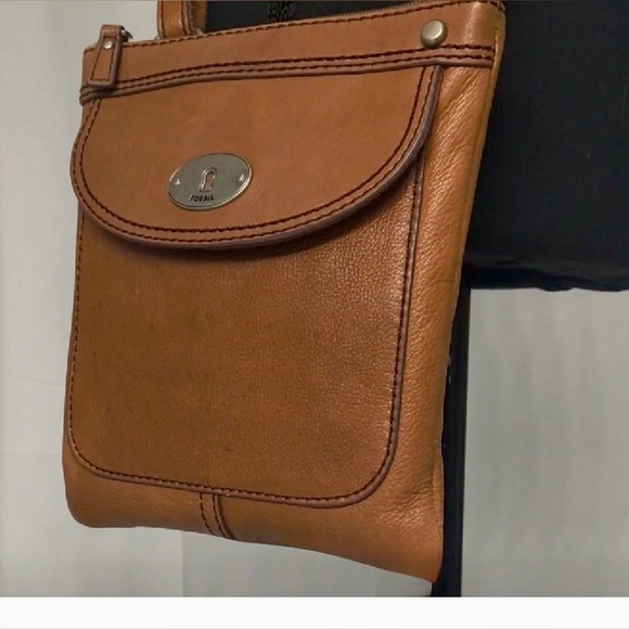 Fossil Handbags - Fossil Tan Leather crossbody